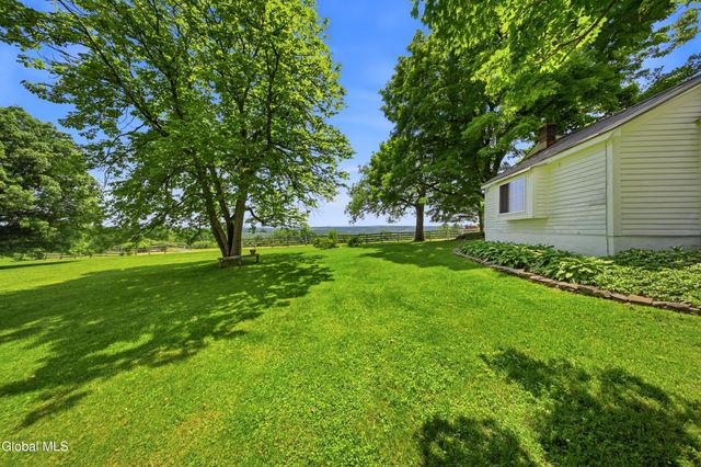 334 Duanesburg Churches Road, Duanesburg, NY 12053