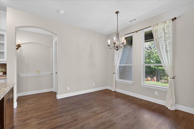 5800 Lamb Creek Drive, Fort Worth, TX 76179