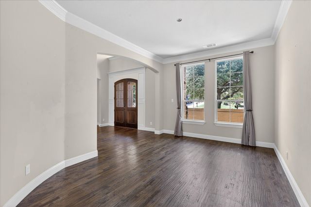 5800 Lamb Creek Drive, Fort Worth, TX 76179