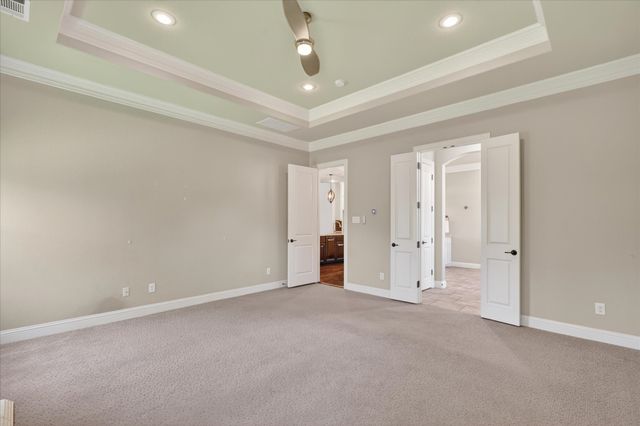 5800 Lamb Creek Drive, Fort Worth, TX 76179