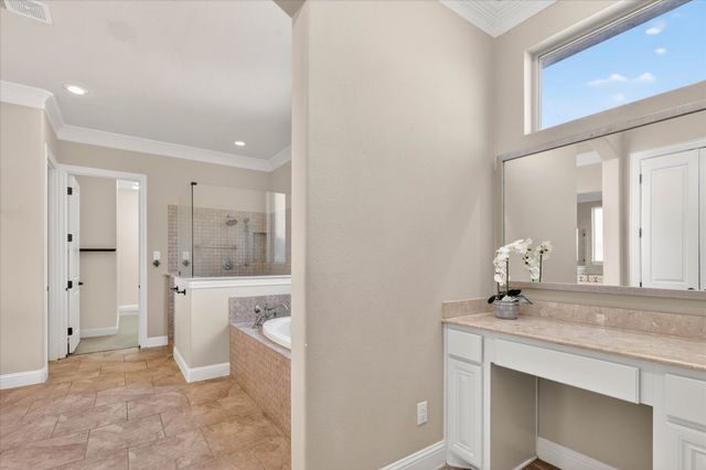 5800 Lamb Creek Drive, Fort Worth, TX 76179