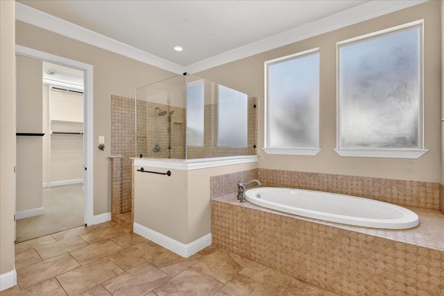 5800 Lamb Creek Drive, Fort Worth, TX 76179