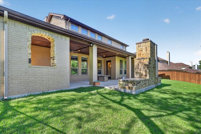 5800 Lamb Creek Drive, Fort Worth, TX 76179