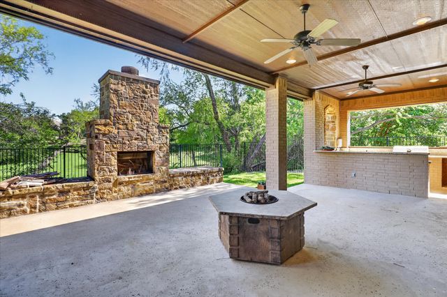 5800 Lamb Creek Drive, Fort Worth, TX 76179