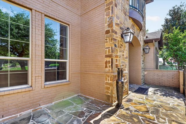 5800 Lamb Creek Drive, Fort Worth, TX 76179