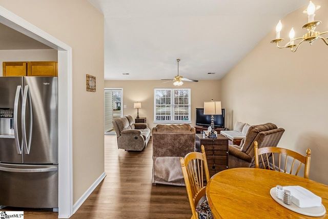 137 Belle Flower Court, Spartanburg, SC 29303