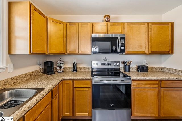 137 Belle Flower Court, Spartanburg, SC 29303