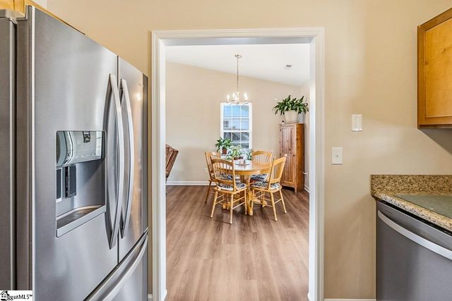 137 Belle Flower Court, Spartanburg, SC 29303