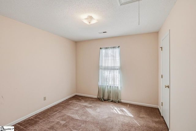 137 Belle Flower Court, Spartanburg, SC 29303