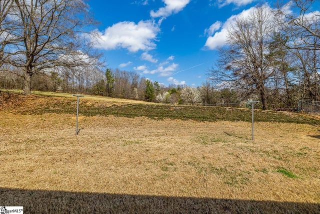 137 Belle Flower Court, Spartanburg, SC 29303