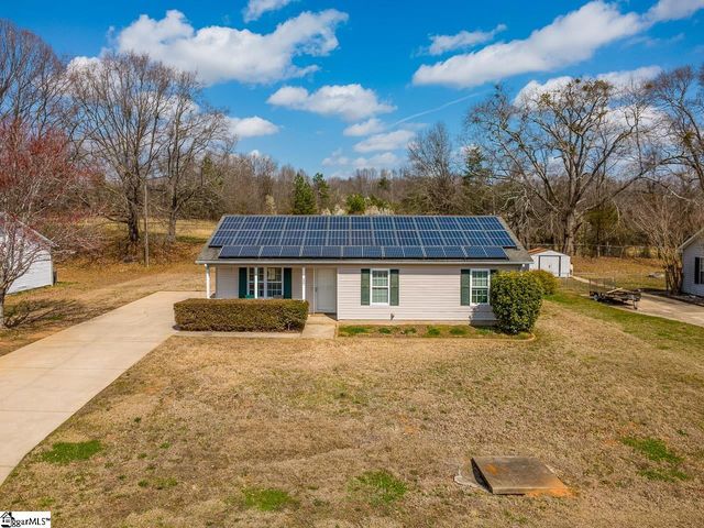 137 Belle Flower Court, Spartanburg, SC 29303