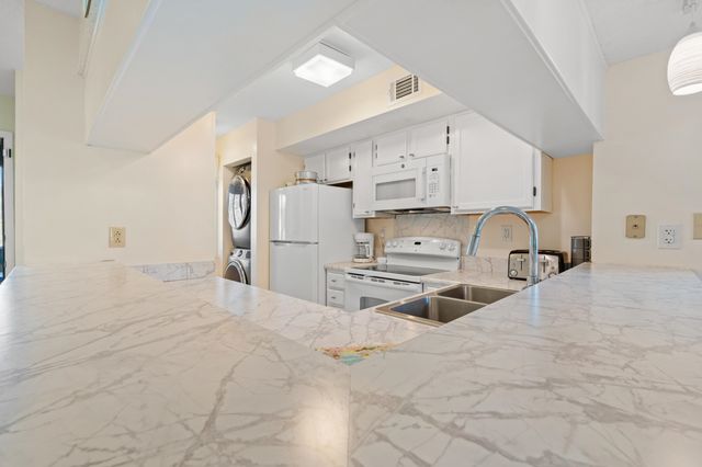 250 Maison Dr Unit D9, Myrtle Beach, SC 29572