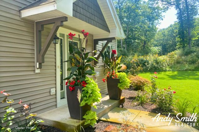 1907 42nd Street, Allegan, MI 49010