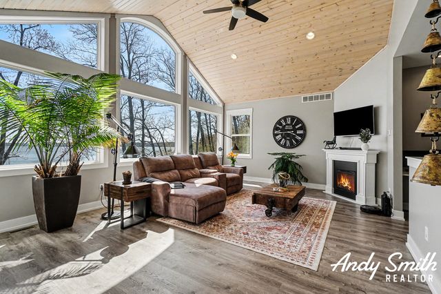 1907 42nd Street, Allegan, MI 49010