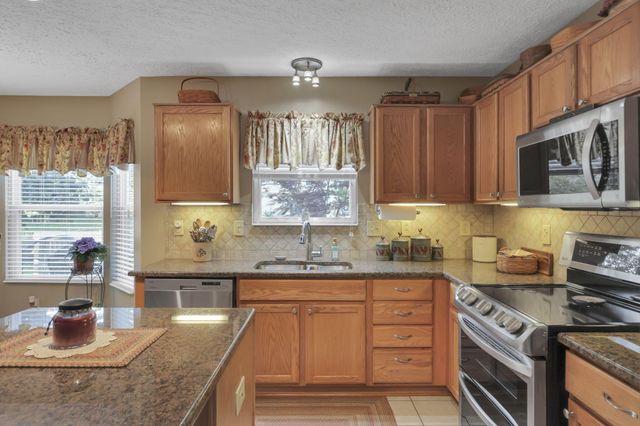 441 Wooster Street, Pickerington, OH 43147