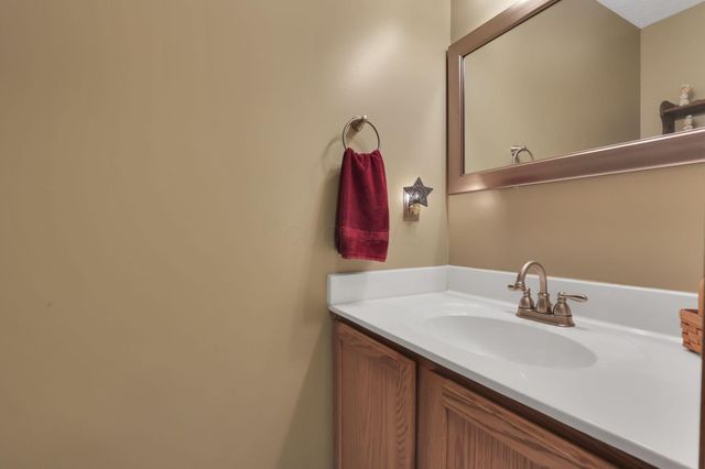 441 Wooster Street, Pickerington, OH 43147