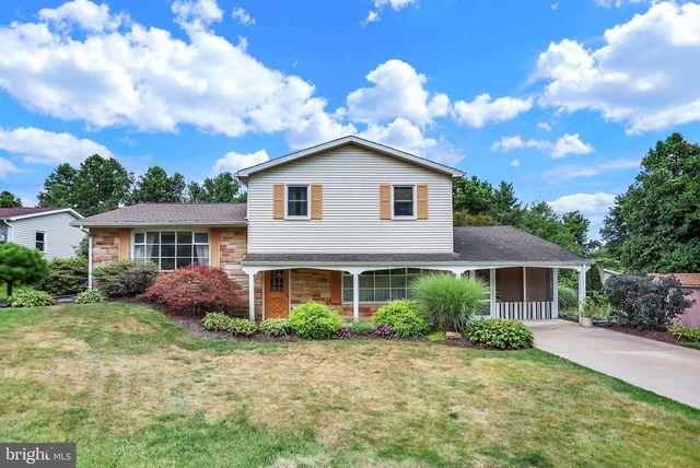 930 MAY DR, Millersburg, PA 17061