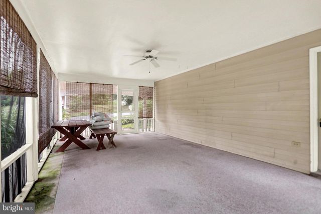 930 MAY DR, Millersburg, PA 17061