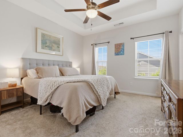 9812 Ainslie Downs Street, Charlotte, NC 28273