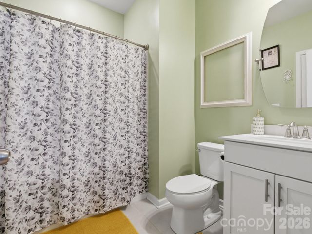 9812 Ainslie Downs Street, Charlotte, NC 28273