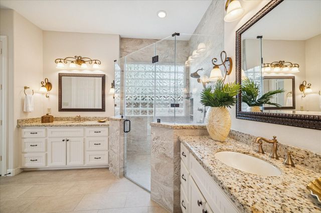 1315 Avon Way, Houston, TX 77339