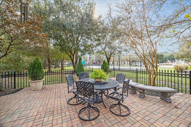 1315 Avon Way, Houston, TX 77339