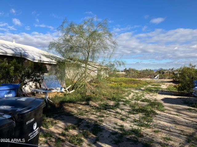 2138 E DESERT Lane 20, Phoenix, AZ 85042