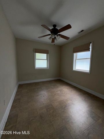 506 S 7th Street, Wilmington, NC 28401
