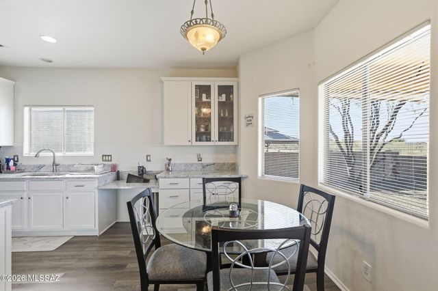 6675 S Placita Segovia, Tucson, AZ 85757