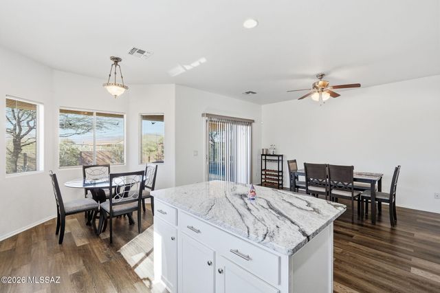 6675 S Placita Segovia, Tucson, AZ 85757