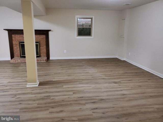 15322 MANOR VILLAGE LN, Rockville, MD 20853