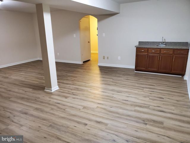15322 MANOR VILLAGE LN, Rockville, MD 20853