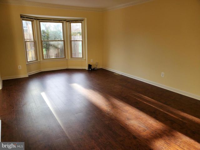 15322 MANOR VILLAGE LN, Rockville, MD 20853