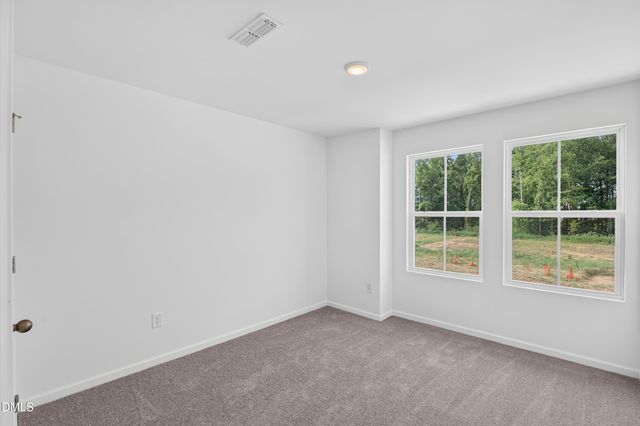 200 Flagstone Way 67, Wilsons Mills, NC 27520
