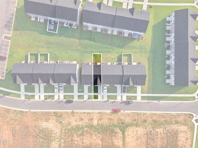200 Flagstone Way 67, Wilsons Mills, NC 27520