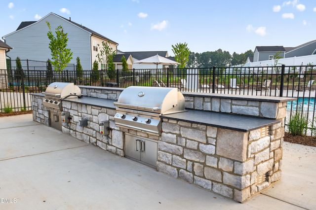 200 Flagstone Way 67, Wilsons Mills, NC 27520