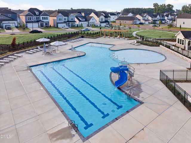 200 Flagstone Way 67, Wilsons Mills, NC 27520