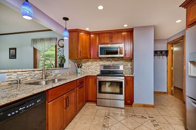 27 Mount Tom Ave., Holyoke, MA 01040