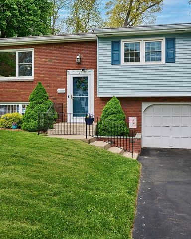 27 Mount Tom Ave., Holyoke, MA 01040