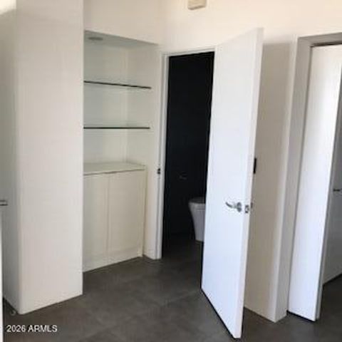 207 W CLARENDON Avenue C14, Phoenix, AZ 85013