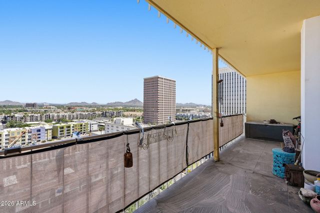 207 W CLARENDON Avenue C14, Phoenix, AZ 85013