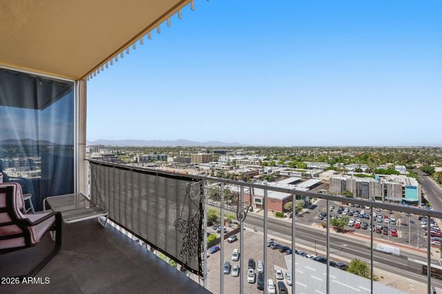 207 W CLARENDON Avenue C14, Phoenix, AZ 85013