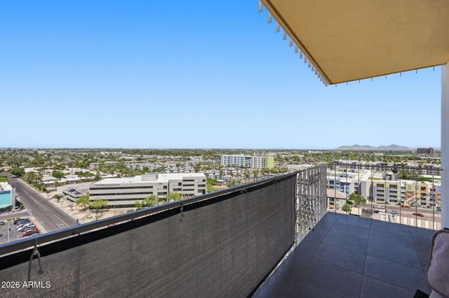 207 W CLARENDON Avenue C14, Phoenix, AZ 85013