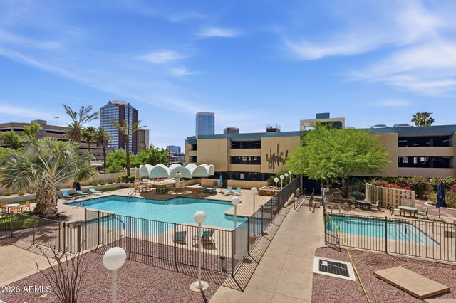 207 W CLARENDON Avenue C14, Phoenix, AZ 85013