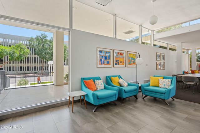 207 W CLARENDON Avenue C14, Phoenix, AZ 85013