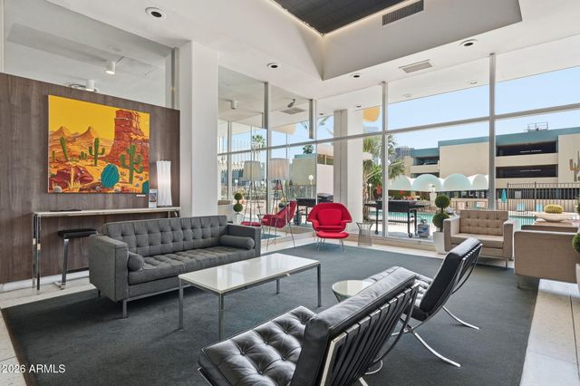 207 W CLARENDON Avenue C14, Phoenix, AZ 85013