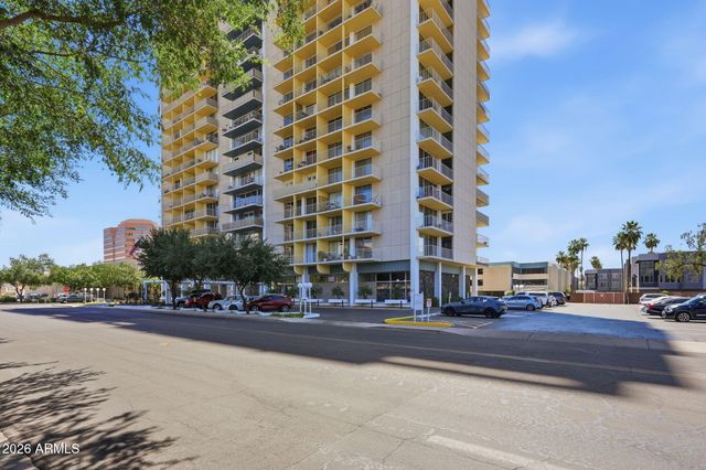 207 W CLARENDON Avenue C14, Phoenix, AZ 85013