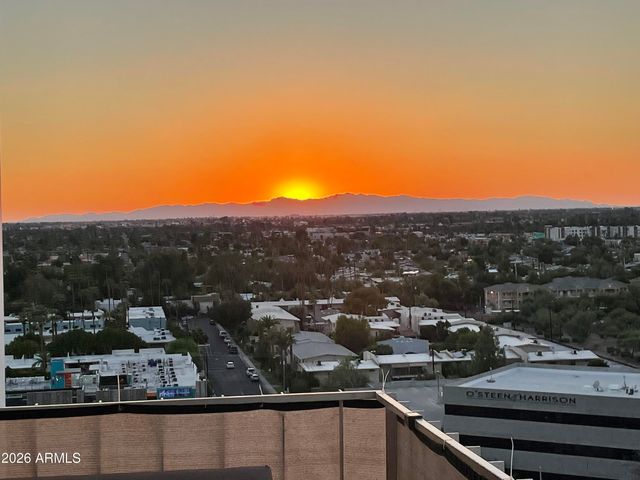 207 W CLARENDON Avenue C14, Phoenix, AZ 85013