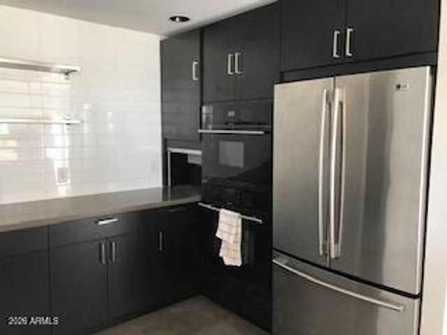 207 W CLARENDON Avenue C14, Phoenix, AZ 85013