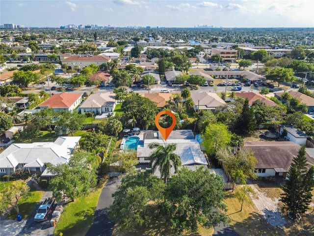 714 NE 2nd St, Pompano Beach, FL 33060